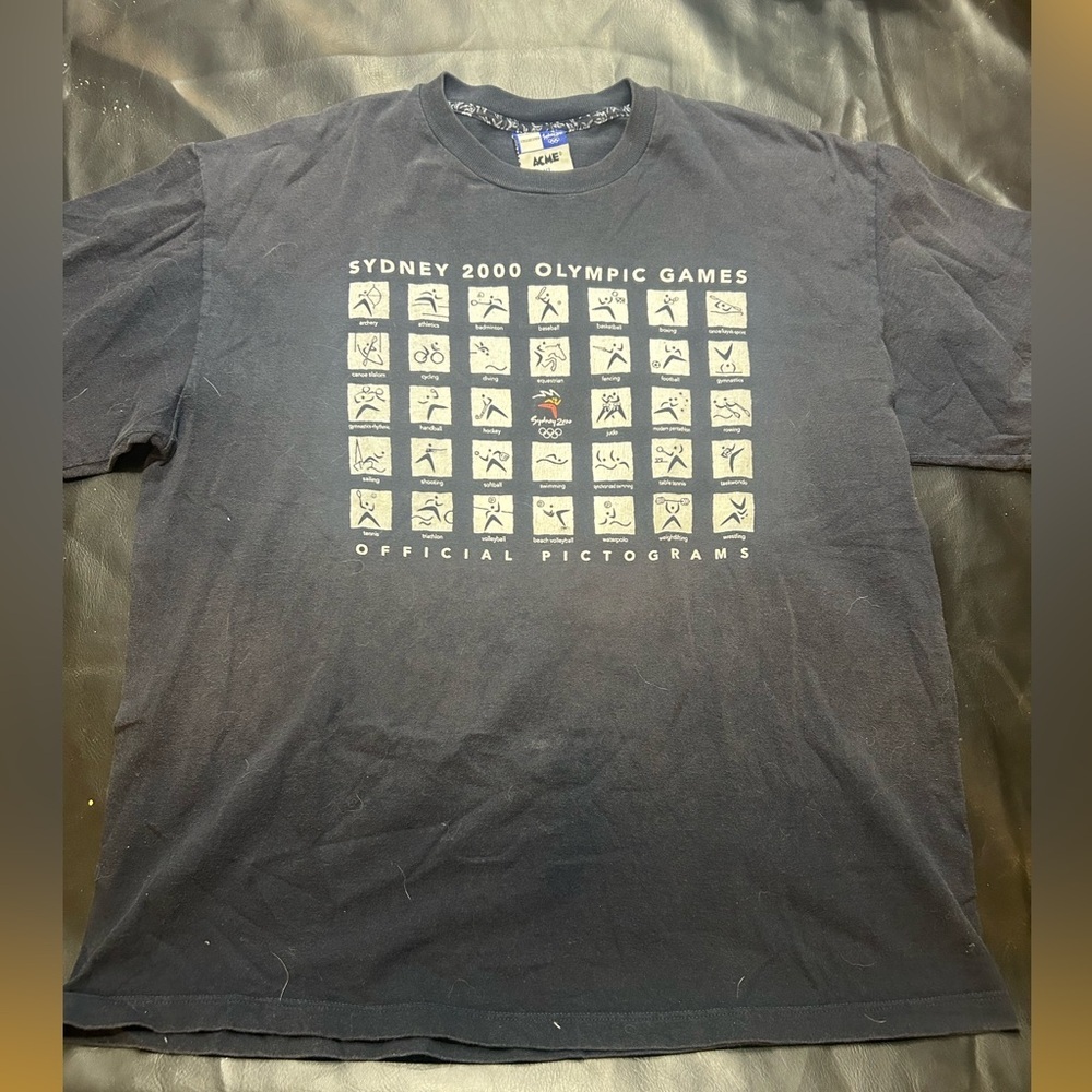 Sydney 2000 Olympics Official Pictogram Tee Millenium Collection Australia XL